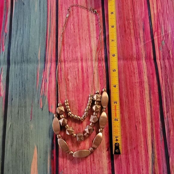 💍Silvertone Beaded Necklace - Picture 3 of 4